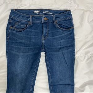 Mossimo Mid-Rise Skinny Jeans Sz 4 / 27